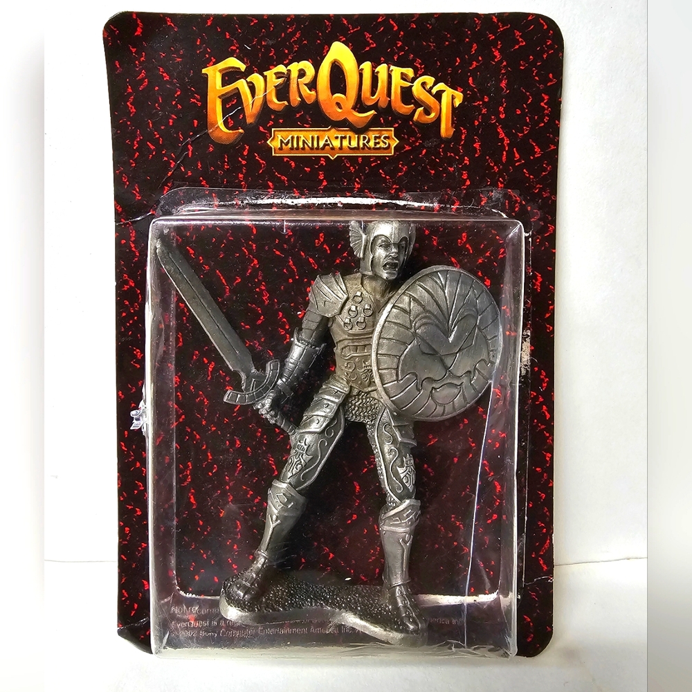 EverQuest Miniatures Gladiator Warrior 2002 Gold Edition Figurine - Ultra Rare!